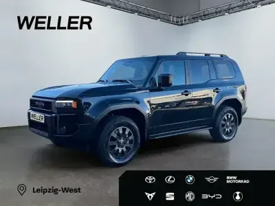Neu Toyota Land Cruiser Executive 205 PS (150 kW) 2026 Tiefschwarz metallic SUV