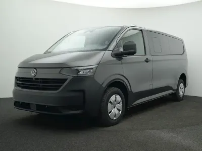 Gebraucht VW Caravelle 150 PS (110 kW) 2025 Grau Van