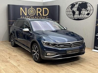 Gebraucht VW Passat Alltrack 200 PS (147 kW) 2021 Aquamarinblau metallic (metallic) Kombi