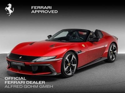 Gebraucht Ferrari 12 Cilindri 829 PS (609 kW) 2025 Rosso magma Cabrio