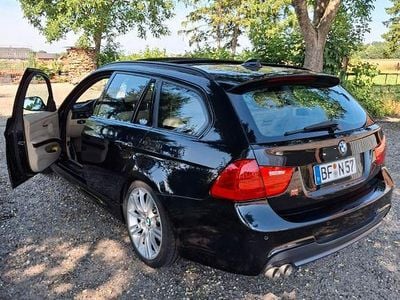 Gebraucht BMW 325 Performance 204 PS (150 kW) 2011 Schwarz Kombi