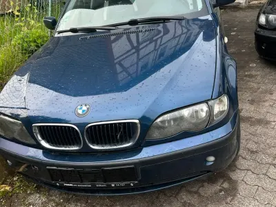 Gebraucht BMW 316 116 PS (85 kW) 2003 Blau Kombi