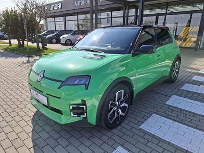 Neu Renault R5 Komfort 110 kW (150 PS) 2026 Pop green!, black pearlschwar Kleinwagen