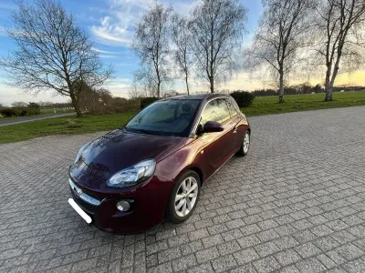 Używany Opel Adam 69 KM (50 kW) 2017 Czerwony Hatchback