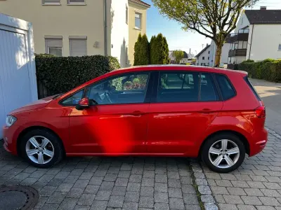 Gebraucht VW Golf Sportsvan Comfortline 150 PS (110 kW) 2014 Orange Van / Kleinbus