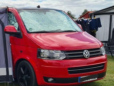 Rot Gebraucht 2009 VW Caravelle Van / Kleinbus | 14.999 €
