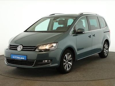 Petroleum blue metallic Gebraucht 2021 VW Sharan Highline Van / Kleinbus | 28.780 € (Teuer)