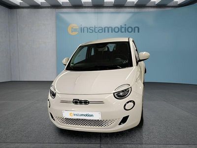 Usata Fiat 500e 86 kW (118 CV) 2023 Bianco Utilitaria