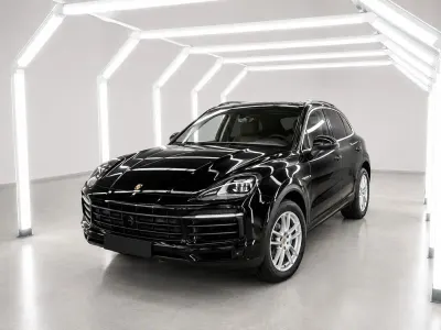 Używany Porsche Cayenne Basis 340 KM (250 kW) 2019 Czarny SUV