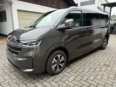 Nowe VW Caravelle Style 150 KM (110 kW) 2026 Szary Van