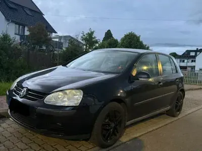 Gebraucht VW Golf IV Trendline 90 PS (66 kW) 2004 Schwarz Limousine
