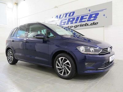 Second-hand VW Golf Sportsvan Sound 110 CP (80 kW) 2017 Albastru Monovolum