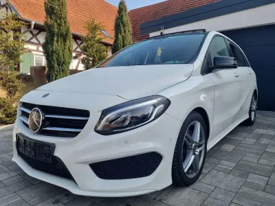Gebraucht Mercedes B220 AMG line 184 PS (135 kW) 2018 Weiß Kleinwagen