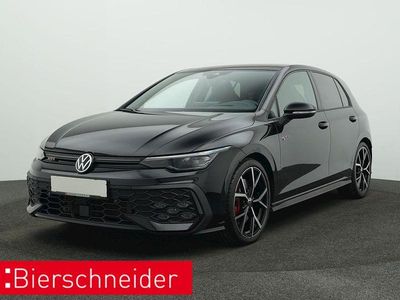 Grenadillschwarz Gebraucht 2024 VW Golf Style Limousine | 38.450 € (Fairer Preis)