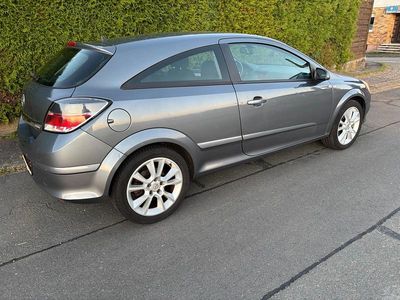Opel Astra GTC
