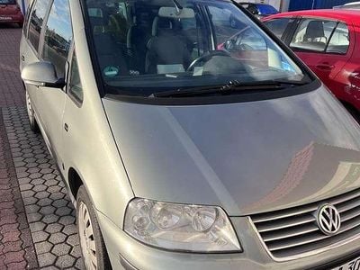 VW Sharan