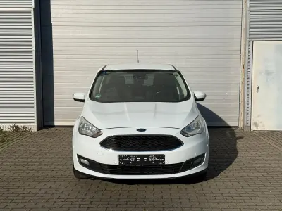 Usata Ford C-MAX Trend 125 CV (91 kW) 2015 Bianco Monovolume