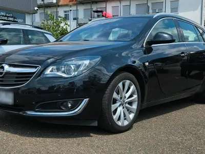 Gebraucht Opel Insignia 174 PS (127 kW) 2016 Schwarz Kombi