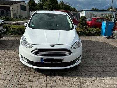 Second-hand Ford C-MAX Titanium 120 CP (88 kW) 2018 Alb Monovolum