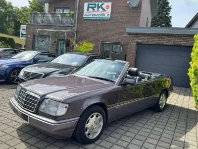 Gebraucht Mercedes E220 Sportline 150 PS (110 kW) 1994 Grau Cabrio
