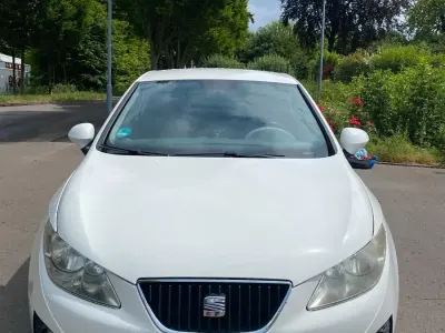 Gebraucht Seat Ibiza 86 PS (63 kW) 2009 Weiß Kleinwagen