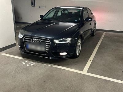 Gebraucht Audi A4 190 PS (139 kW) 2014 Blau Limousine