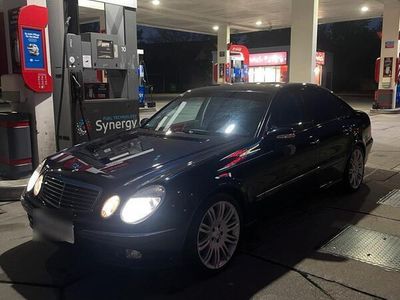 Mercedes E500