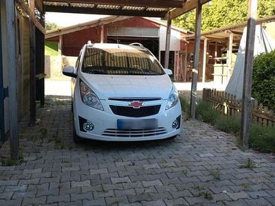Gebraucht Chevrolet Spark 82 PS (60 kW) 2010 Weiß Kleinwagen