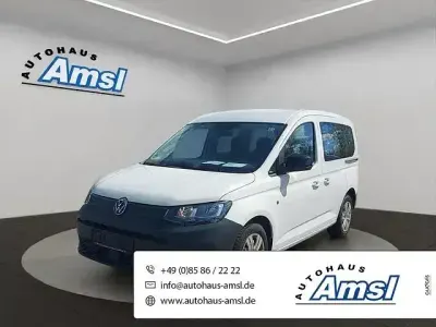 Gebraucht VW Caddy 122 PS (89 kW) 2022 Weiß Van / Kleinbus