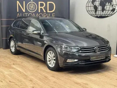 Gebraucht VW Passat Business 150 PS (110 kW) 2022 Grau Kombi