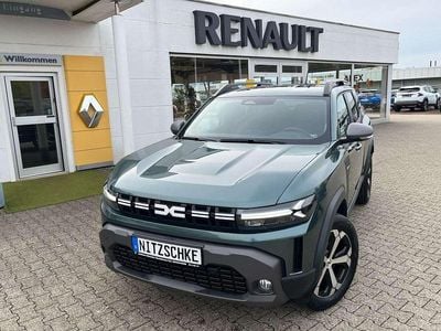 Neu Dacia Duster Journey 131 PS (96 kW) 2025 Grün SUV