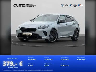 Gebraucht BMW M135 Performance 300 PS (220 kW) 2025 M brooklyn grau Kleinwagen
