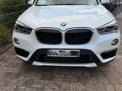 Gebraucht BMW X1 Sport Line 192 PS (141 kW) 2016 Weiß SUV
