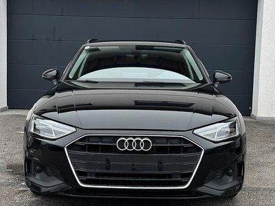 Gebraucht Audi A4 163 PS (119 kW) 2023 Schwarz Kombi