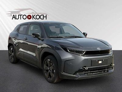 Neu Toyota Urban Cruiser Lounge 127 kW (174 PS) 2026 Grandeur grey SUV
