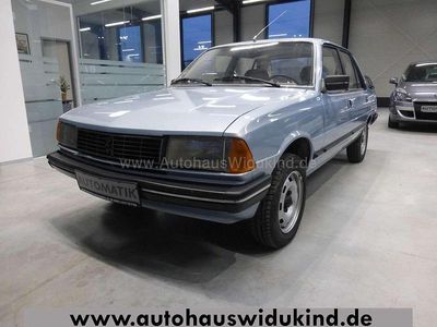 Second-hand Peugeot 305 90 CP (66 kW) 1986 Albastru Berlinǎ
