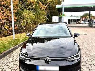 Gebraucht VW Golf VIII Active 150 PS (110 kW) 2023 Schwarz Limousine
