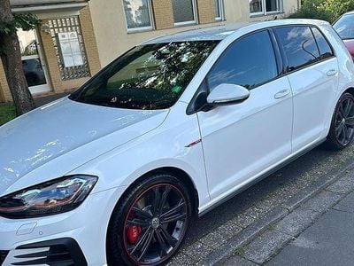 Gebraucht VW Golf VII GTI 245 PS (180 kW) 2019 Weiß Limousine
