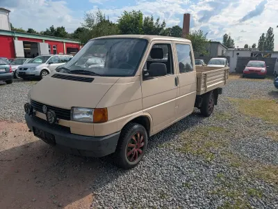 Gebraucht VW T4 78 PS (57 kW) 1993 Beige Van