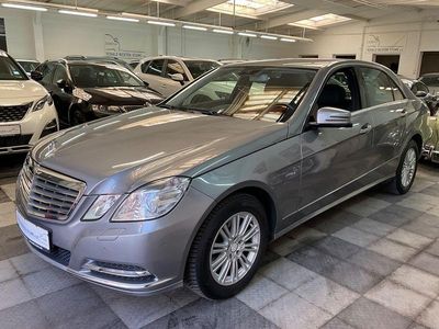 Gebraucht Mercedes E250 204 PS (150 kW) 2011 Silber Limousine
