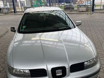 gebraucht Seat Leon 1.6 16V Signo