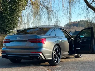 Gebraucht Audi A6 Ambiente 367 PS (269 kW) 2020 Silber Limousine