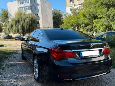 BMW 740