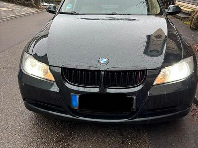 Usata BMW 318 129 CV (94 kW) 2006 Verde Berlina