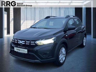 Begagnad Dacia Sandero Essentiel 101 HK (74 kW) 2024 Svart SUV