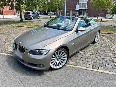 Gebraucht BMW 325 218 PS (160 kW) 2007 Beige Cabrio