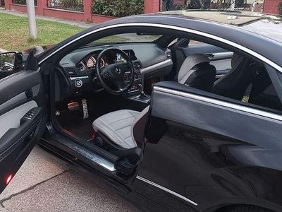 Mercedes E220