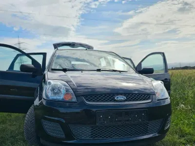Gebraucht Ford Fiesta Style 80 PS (58 kW) 2007 Schwarz Kleinwagen