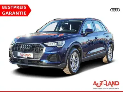 Gebraucht Audi Q3 Comfort 150 PS (110 kW) 2022 Navarrablau metallic SUV