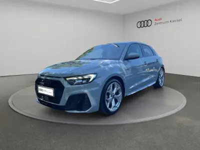Gebraucht Audi A1 Sportback S-Line 150 PS (110 kW) 2022 Pfeilgrau perleffekt Kleinwagen